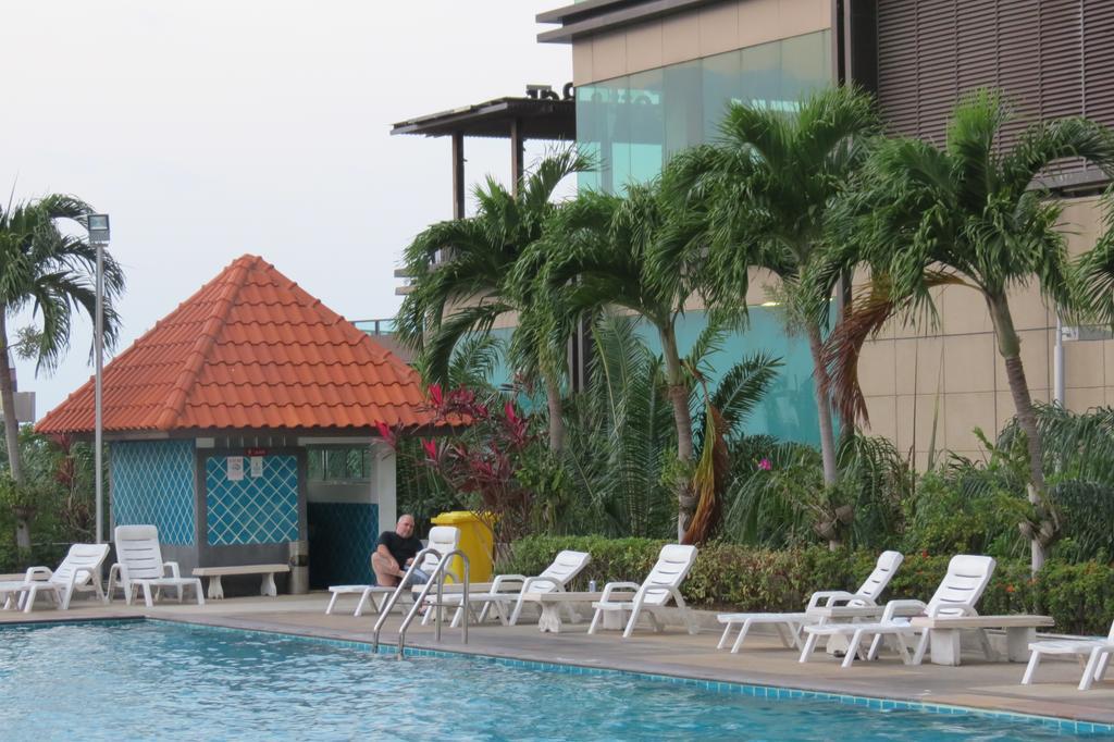View Talay 6 Suite Apartments Pattaya Zewnętrze zdjęcie