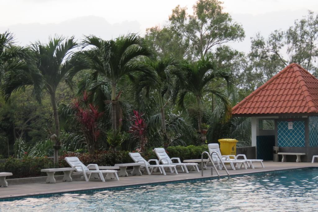View Talay 6 Suite Apartments Pattaya Zewnętrze zdjęcie