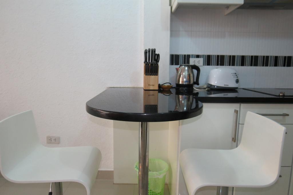 View Talay 6 Suite Apartments Pattaya Zewnętrze zdjęcie